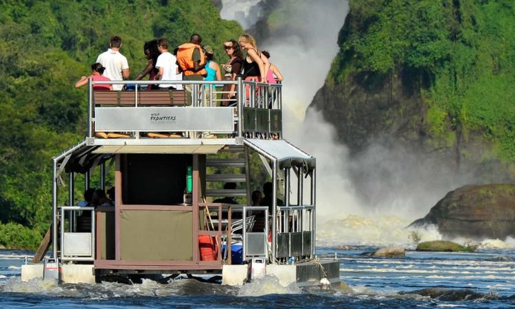 Boat cruise at Murchison Falls