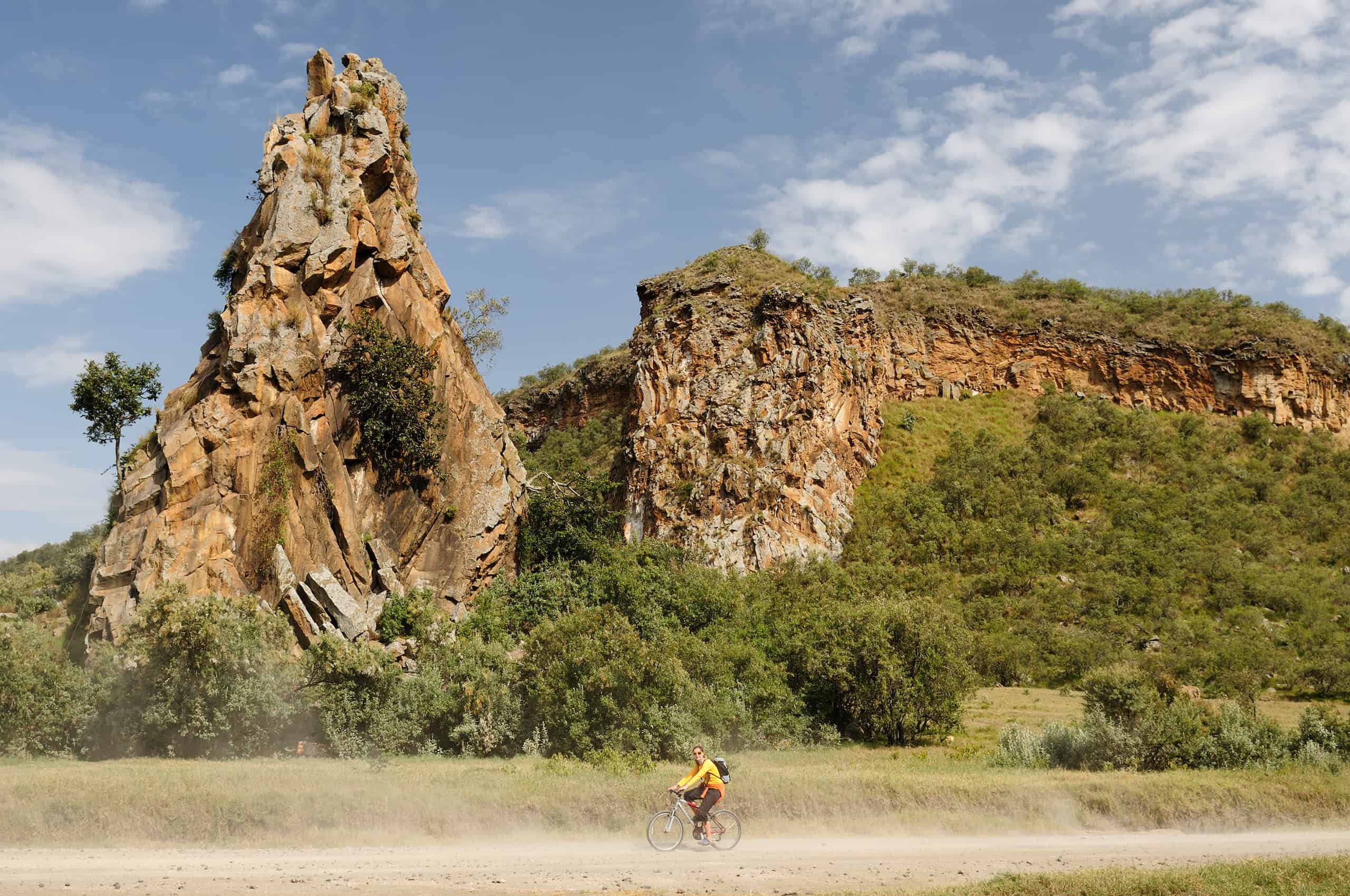 Cycling in Hell's Gate National Park