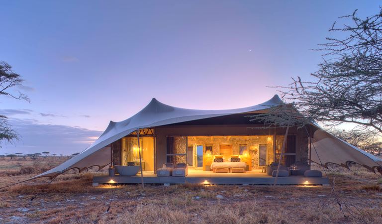 Namiri Plains Tent Lodge