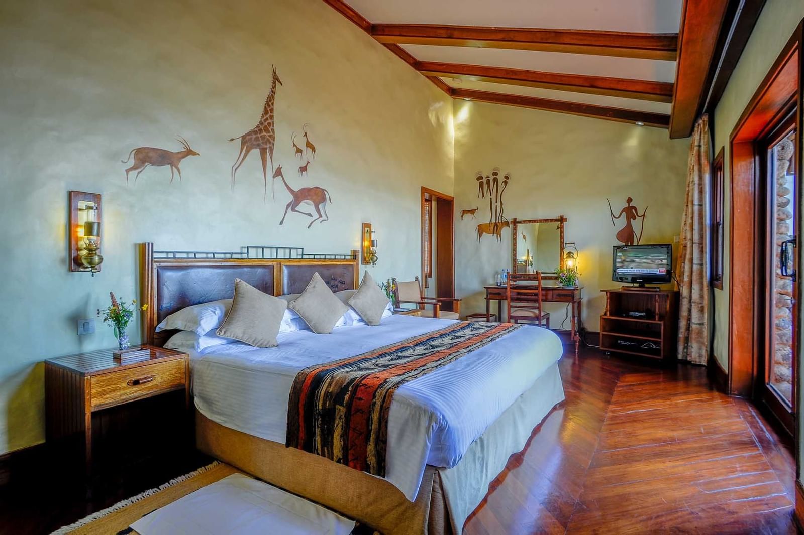 Fortunately, Rwanda offers accommodation options for different budgets and travel styles.
