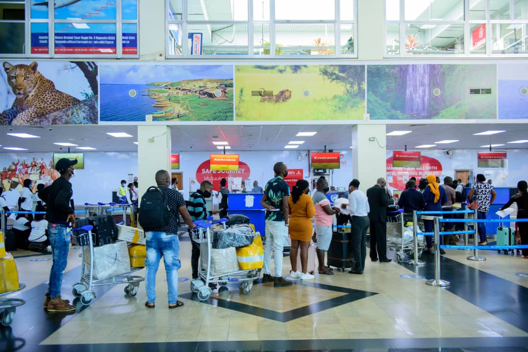 Entebbe International Airport serves as the main arrival point for international travelers beginning Gorilla Trekking Uganda from France. Located on the shores of Lake Victoria, approximately 40 kilometers from Kampala, the airport offers efficient immigration procedures, banking facilities, SIM card providers, currency exchange services, and reliable transportation options.
