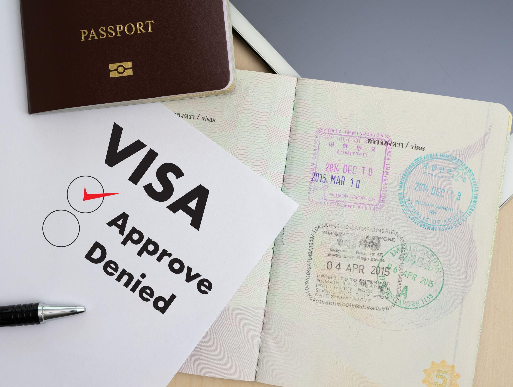 Most Flights from France to Uganda take approximately 11 to 16 hours from departure in France to arrival at Entebbe, depending on the chosen route and connection schedule.
